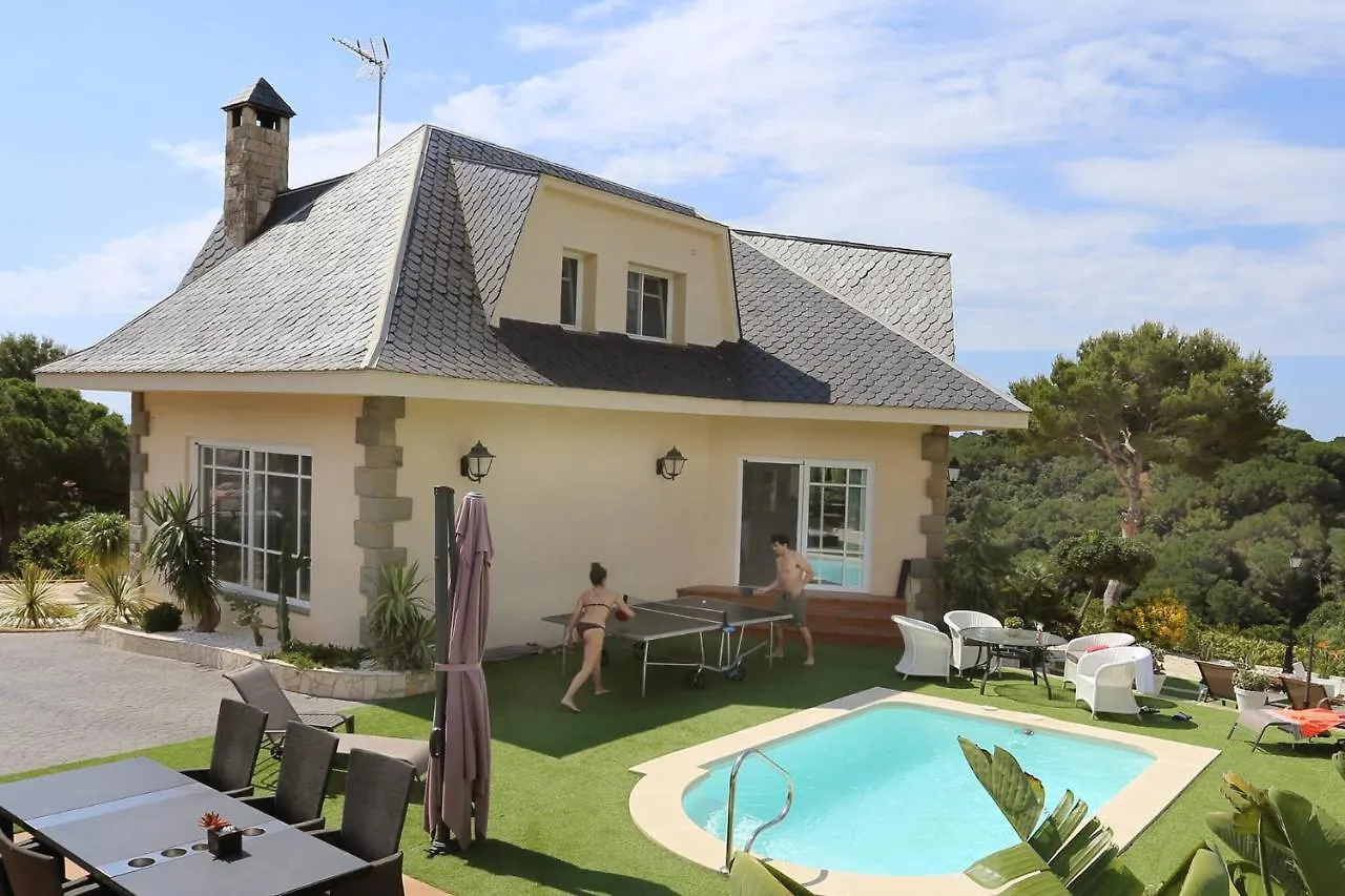 Homestay Villa Estrella - Costa Brava Calella