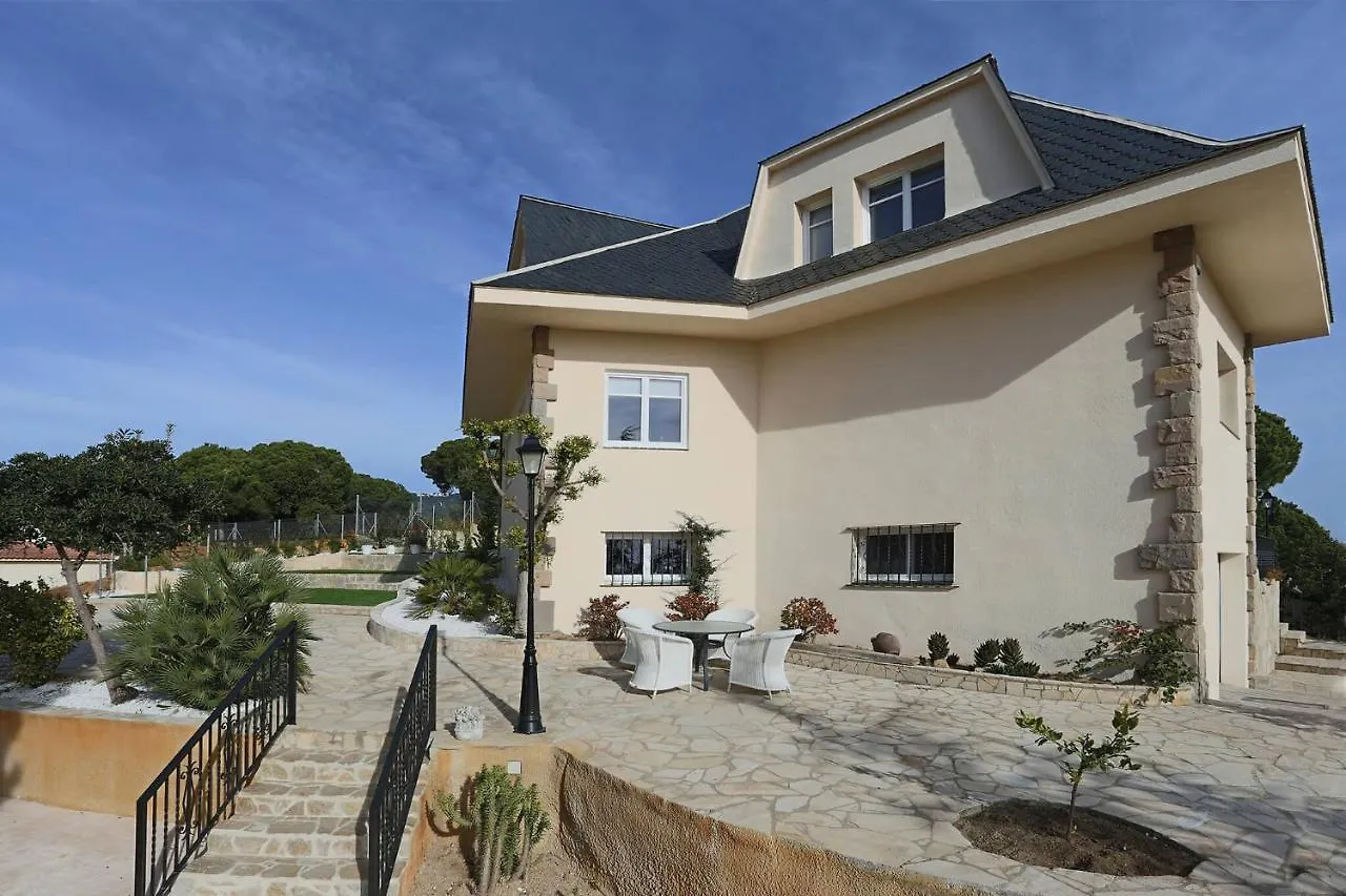 Homestay Villa Estrella - Costa Brava Calella