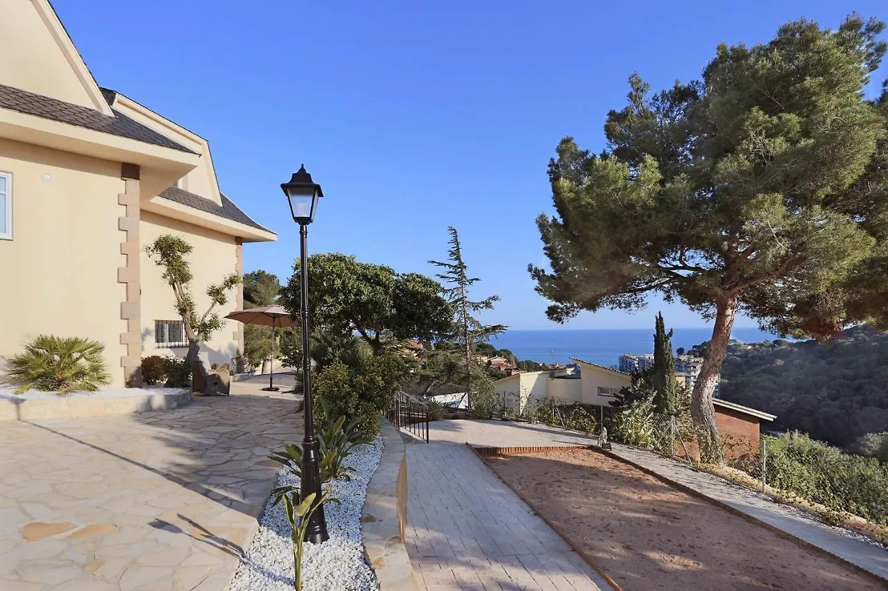 Homestay Villa Estrella - Costa Brava Calella 0*,  Espagne