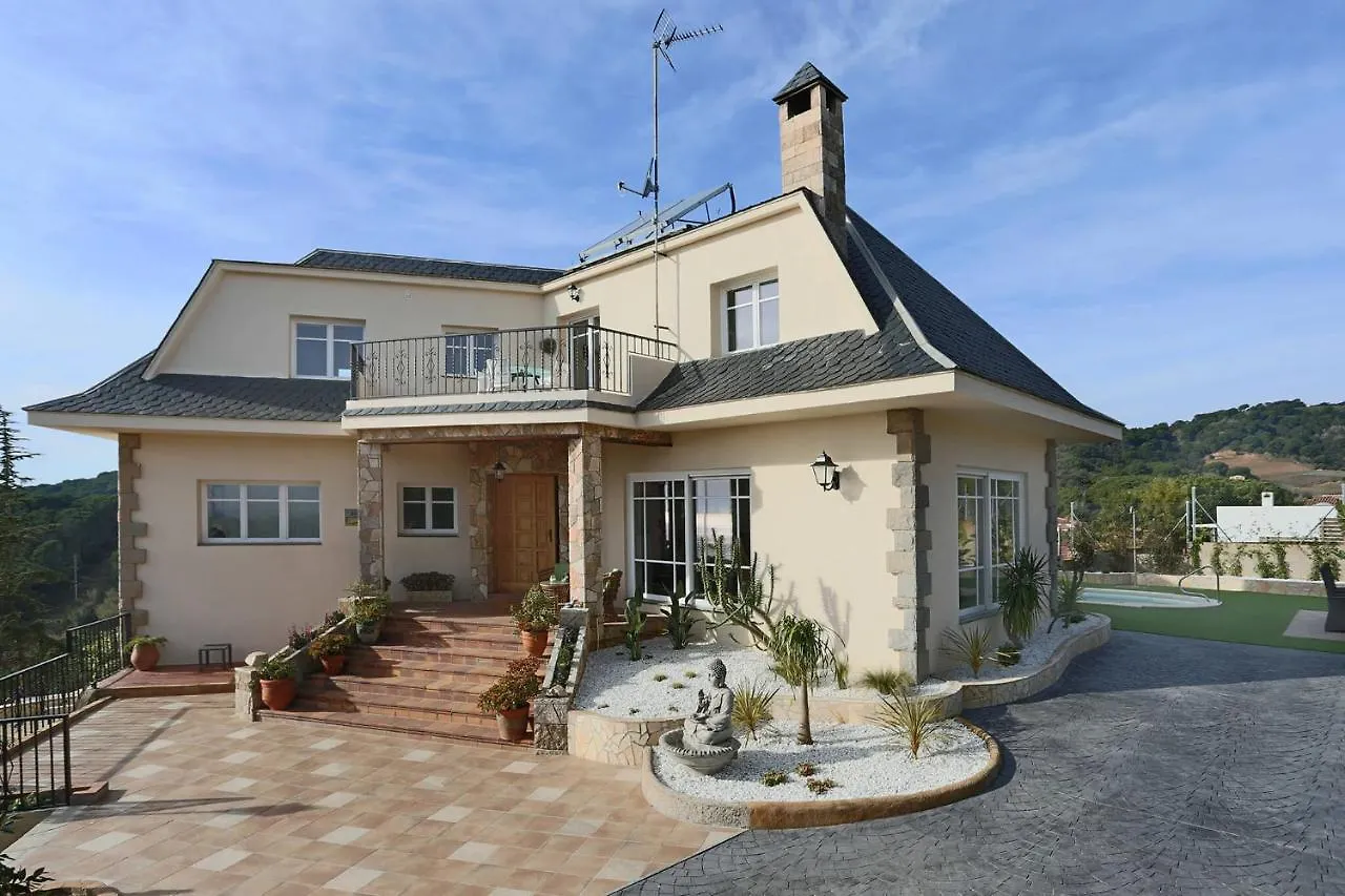 Homestay Villa Estrella - Costa Brava Calella